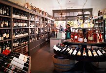 Làm đơn đề nghị sửa đổi Giấy phép bán buôn rượu như thế nào? Thủ tục sửa đổi Giấy phép được thực hiện ra sao?