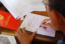 Chi phí cho dịch vụ sang tên sổ đỏ là bao nhiêu?